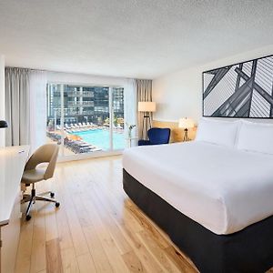 Radisson Blu Toronto Downtown